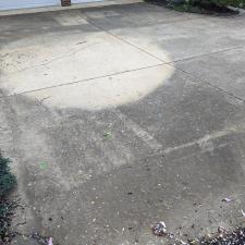 Concrete-Driveway-Cleaning-in-Harrisonburg-VA 2